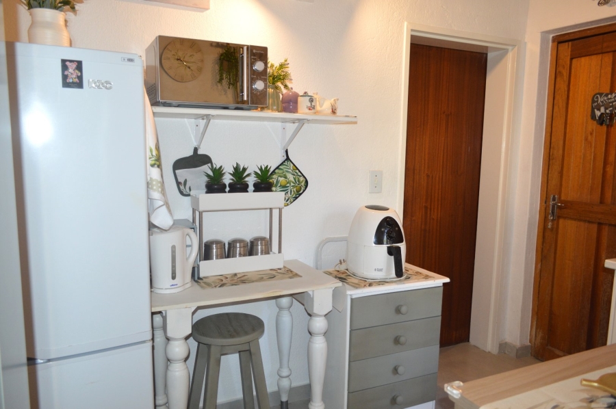 5 Bedroom Property for Sale in Wilkoppies North West
